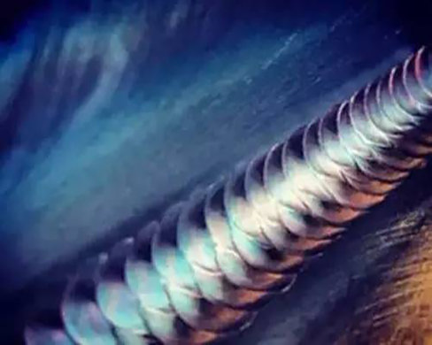 L'argon peut être utilisé pour fabriquer des flotteurs à argon