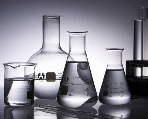 Sulfur hexafluoride gas can be used as a solvent for organic synthetic compounds.